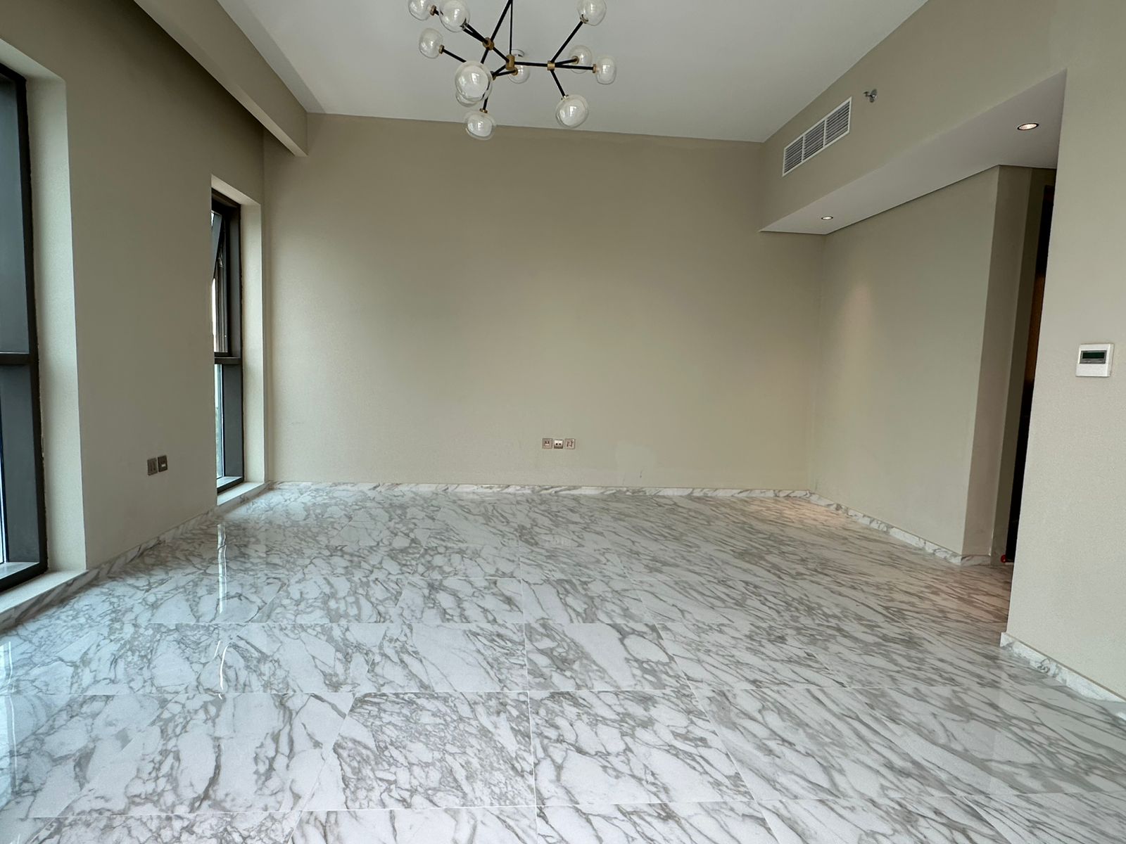 WhatsApp Image 2025-11-07 at 18.33.16 (2)