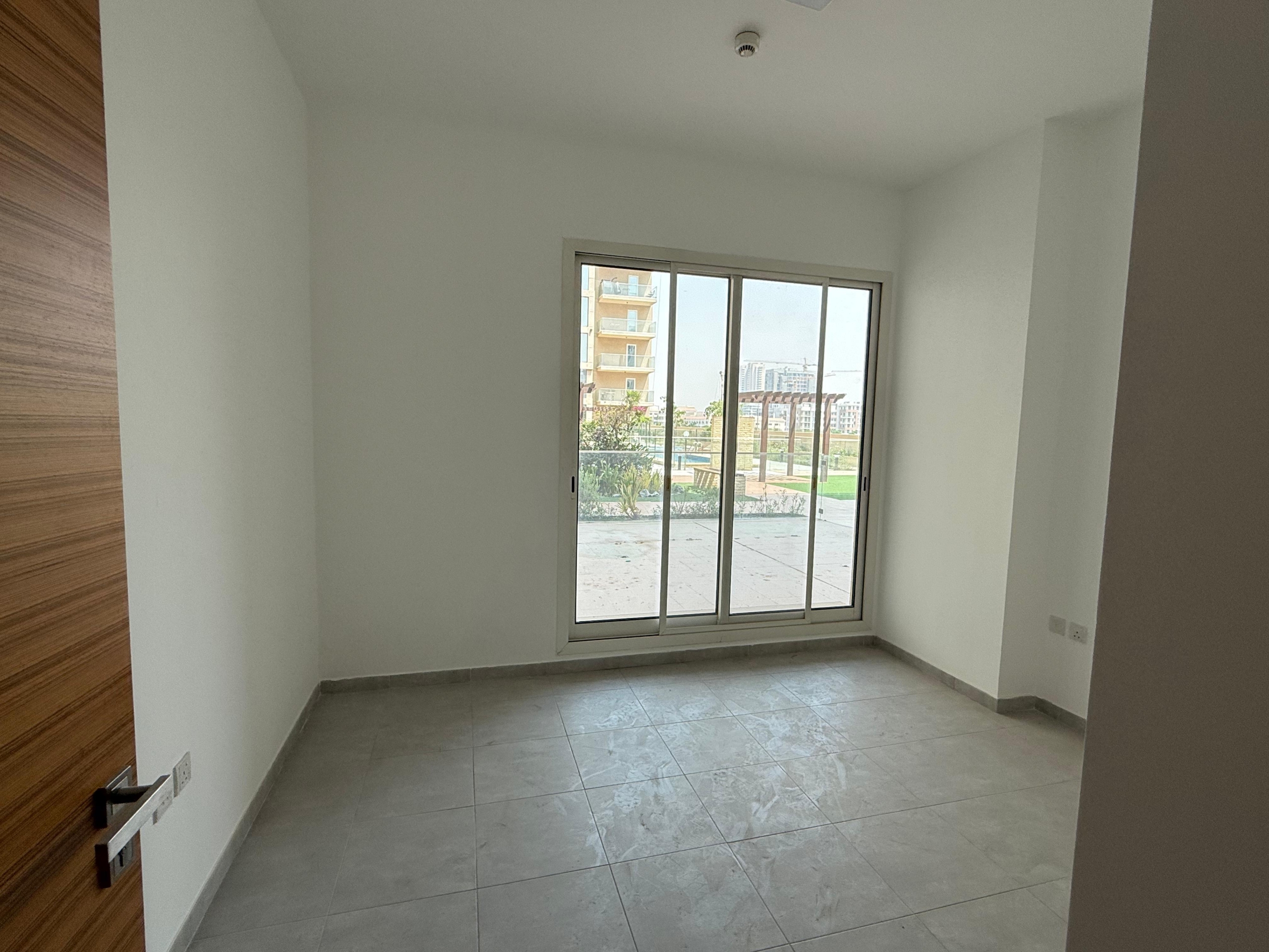 WhatsApp Image 2025-11-08 at 11.14.21